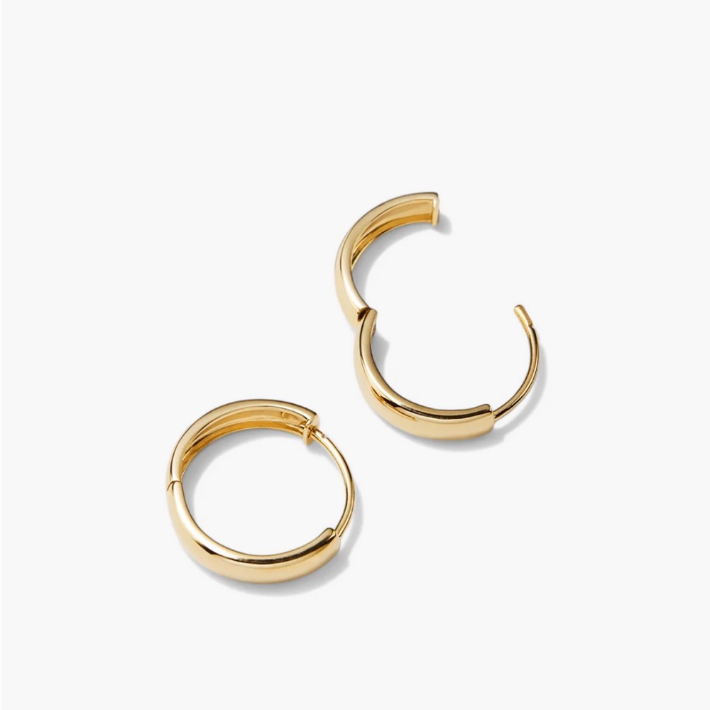 Mejuri Bold Small Hoops - Picture 3 of 4